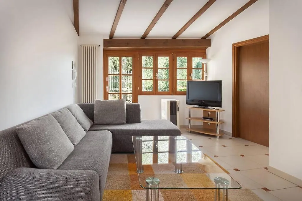 Villa Fuzzys - Un Antico Casale Ristrutturato Malcesine