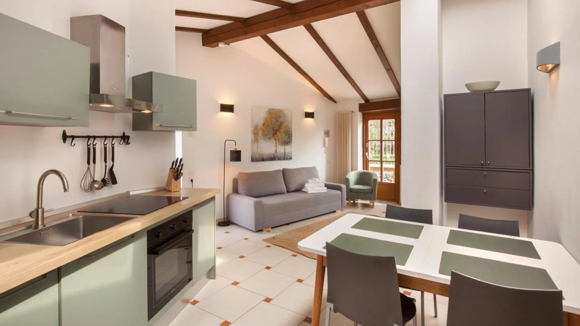 Villa Fuzzys - Un Antico Casale Ristrutturato Malcesine